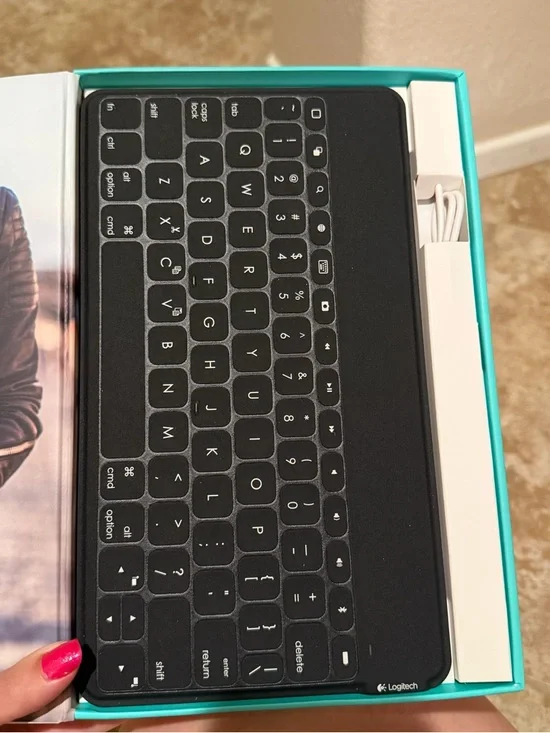 Logitech Key To Go - Picture 3 of 9